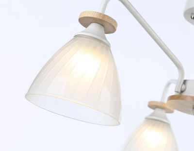 Потолочная люстра Ambrella light Traditional Modern TR9562