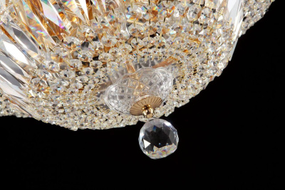 Потолочная люстра Maytoni Basfor DIA100-CL-16-G