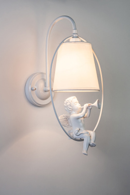 Escada 542/1A E14*60W White