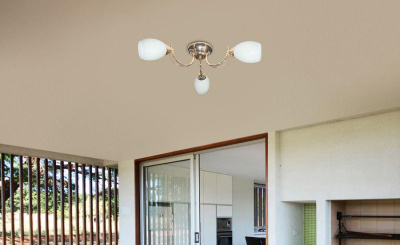 Потолочная люстра Escada 688/3PL