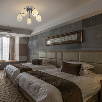 WIKI 1111/5P 5хЕ27х60W хр ESCADA